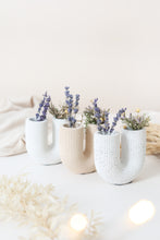 Load image into Gallery viewer, U-shaped Vase