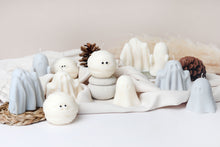 Load image into Gallery viewer, Spooky Ghost Candle