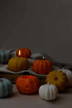 Load image into Gallery viewer, Spooky Pumpkin Candle