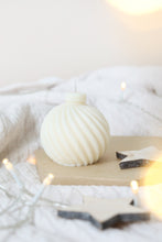 Load image into Gallery viewer, Christmas Baubles