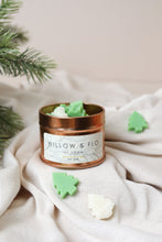 Load image into Gallery viewer, Winterpine Small Festive Wax Melt Tins