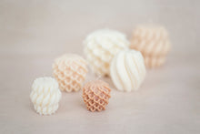 Load image into Gallery viewer, Knot & Rope candle