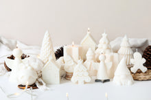 Load image into Gallery viewer, Christmas Tree Candles

