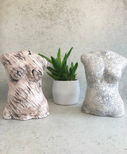 Load image into Gallery viewer, Female Figurative Sculpture (Large)