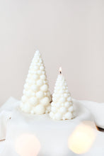 Load image into Gallery viewer, Christmas Tree Candles
