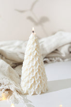 Load image into Gallery viewer, Christmas Tree Candles
