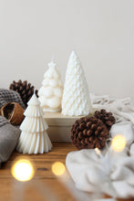 Load image into Gallery viewer, Christmas Tree Candles
