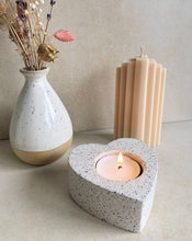 Load image into Gallery viewer, Jesmonite Heart Tealight Holder
